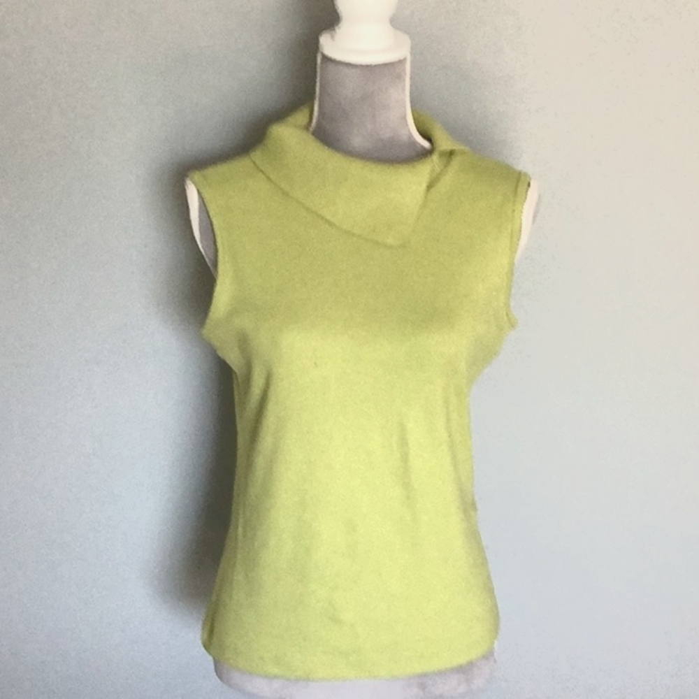 3/$30 Rafaella green split neck sleeveless cotton knit top, size M